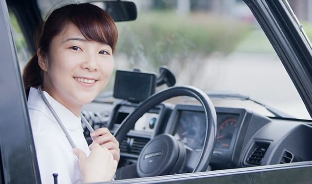 いつものヘルパーが運転手に！